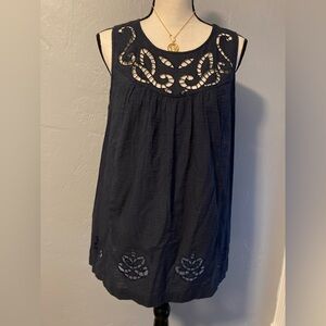 Navy blue Lucky 🍀 Brand floral embroidered top